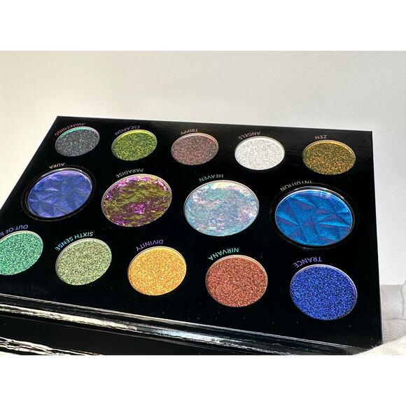 Danessa Myricks Lightwork Volume IV 4 Transcendence Eyeshadow Palette Rare NIB - Picture 9 of 14